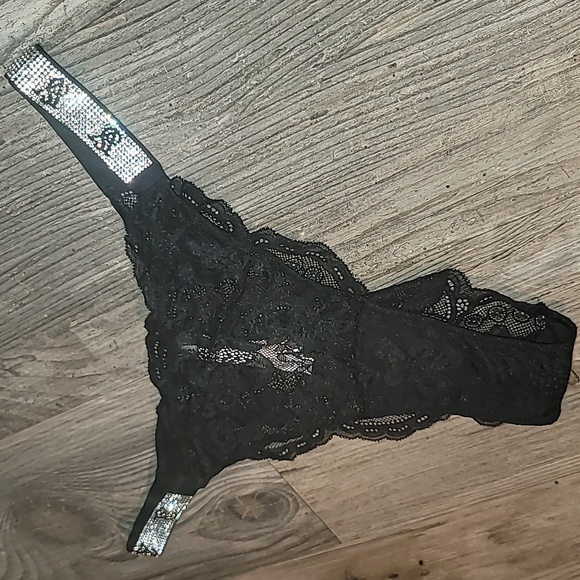 Victoria's Secret Very Sexy Brazilian Slip 🐈‍⬛️Black Lace🐈‍⬛️ Large *NEW* - Picture 7 of 8